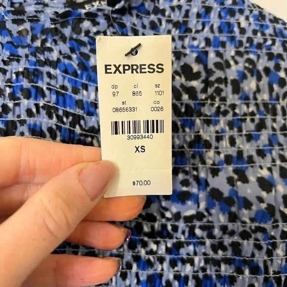 Express NWT Leopard Print Smocked Balloon Sleeve Peplum Top - Picture 6 of 10